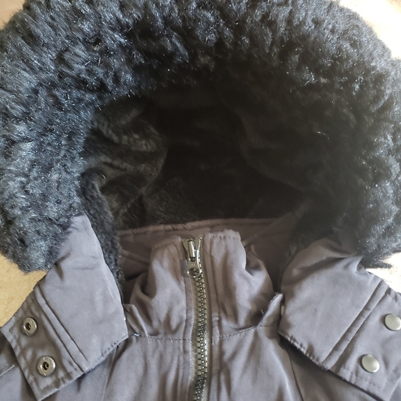 Women's Black Ski & Snow Jacket - Picture 4 of 10